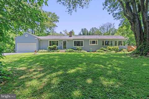 3223 CONOWINGO RD, STREET, MD 21154