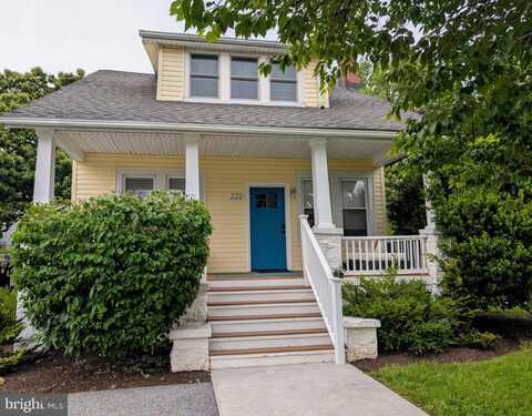 222 WARREN RD, COCKEYSVILLE, MD 21030