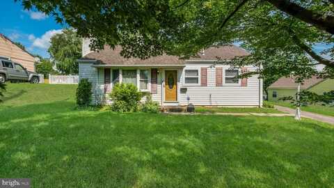 1021 PENNSYLVANIA AVE, SOUTHAMPTON, PA 18966