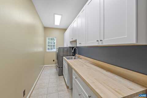 797 WILLOW RIDGE RD, Troy, VA 22974