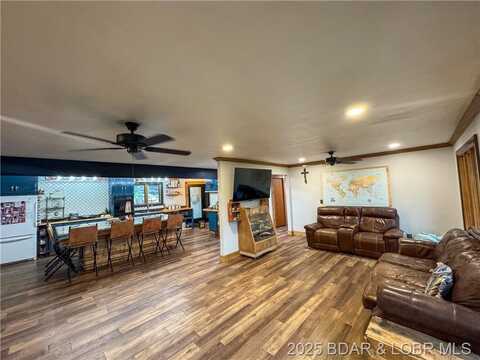 4714 Ponderosa, Stover, MO 65078