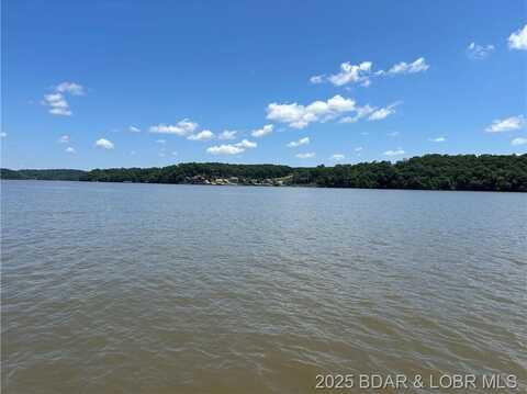 32585 N Ivy Bend Road, Stover, MO 65078