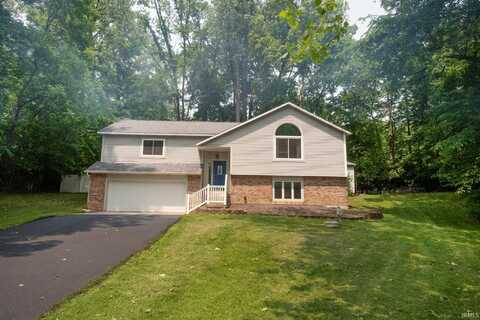 1153 N Diamond Point Court, Monticello, IN 47960
