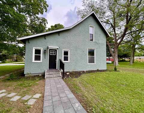 604 W Franklin Street, Colfax, IN 46035