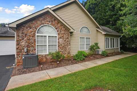 158 Salisbury Circle, Lynchburg, VA 24502