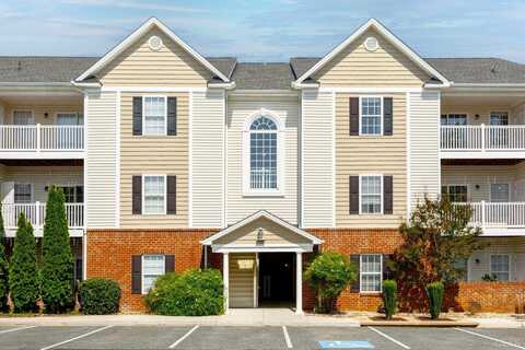100 Capstone Drive, Lynchburg, VA 24502