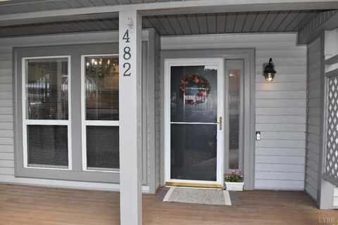 482 Oak Point, Forest, VA 24551