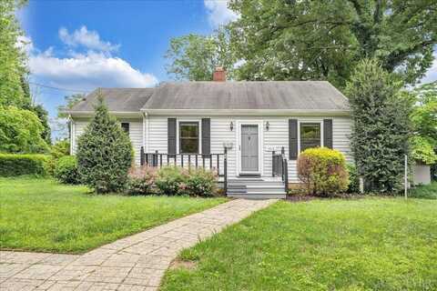 1512 Liggates Road, Lynchburg, VA 24502