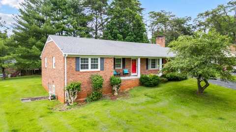 313 Robin Drive, Lynchburg, VA 24502