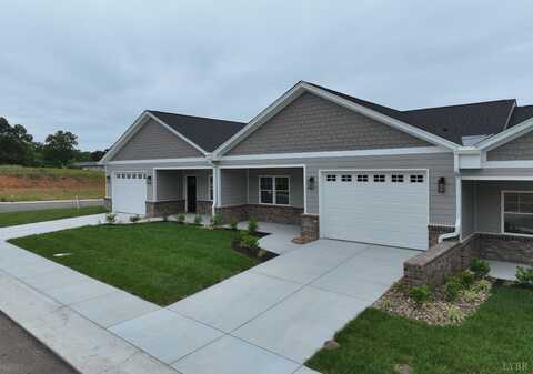 15 Tiphne Lane, Lynchburg, VA 24502