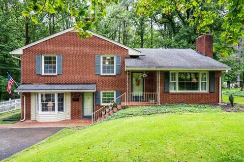 921 Peaksview Street, Bedford, VA 24523
