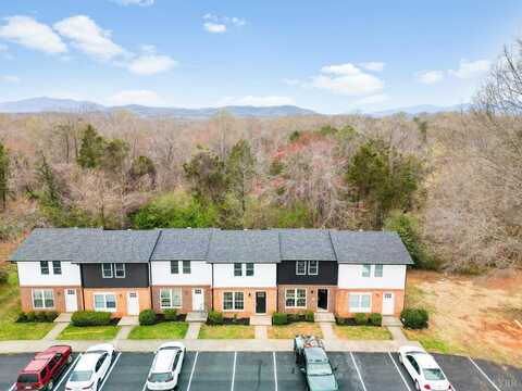 186 Dulwich Drive, Amherst, VA 24521