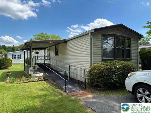 26 Powderhorn Place, Mount Bethel, PA 18343