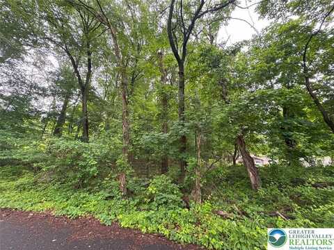 140 Mountain Road, Allentown, PA 18103