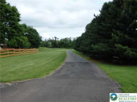 Trolley Bridge Road, Milford, PA 18951