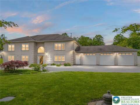 230 W Moorestown Road, Bushkill, PA 18091