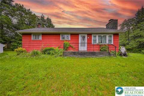 60 Maple Drive, Lower Towamensing Tp, PA 18071