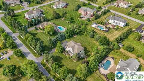 774 Lahr Road, Bushkill, PA 18064