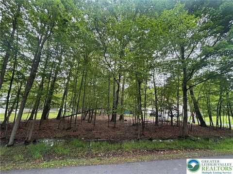 135 Heather Hill Road, Pike, PA 18328