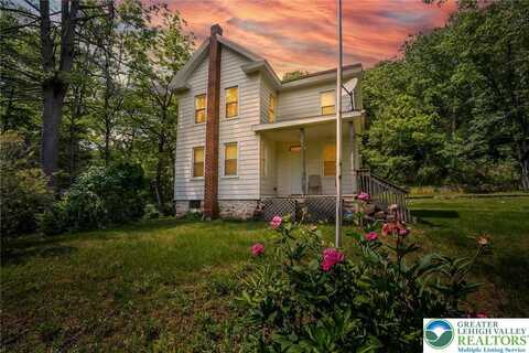 266 Laurel Road, Mahoning Twp, PA 18235