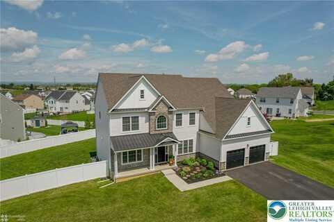 3318 Highland Drive, Palmer, PA 18045