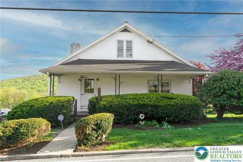6566 Kings Highway S, Upper Milford Twp, PA 18092