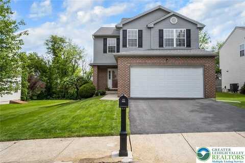 1240 Vera Drive, Fair Oaks, PA 18040