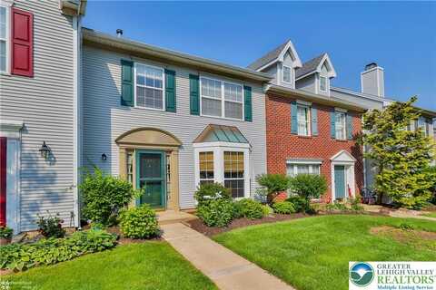 1942 Pine Court, Hellertown Boro, PA 18055