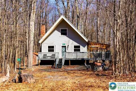 324 Stroud Court, Coolbaugh Twp, PA 18347