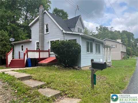 162 W Mountain Road, Bushkill, PA 18091
