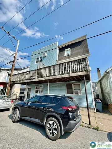 210 Main Street, Pen Argyl Boro, PA 18072