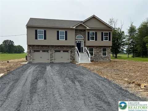 1365 Clearfield Road, Bushkill, PA 18064