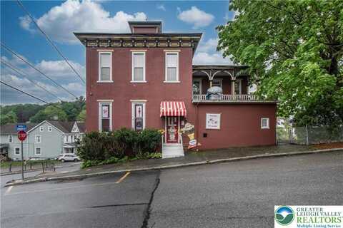 300 Lafayette Street, Tamaqua Boro, PA 18252
