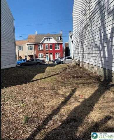 764 Washington Street, Easton, PA 18042