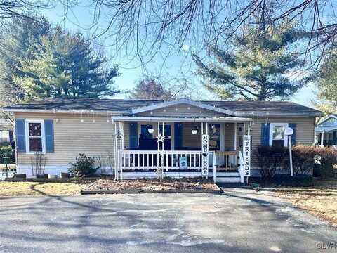 8801 Max Way, Macungie, PA 18031