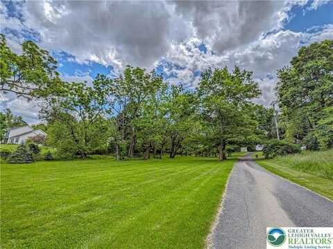 Glen Road, Shamokin, PA 18036