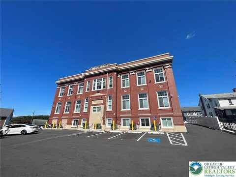 216 Penn Street, Bath Boro, PA 18014