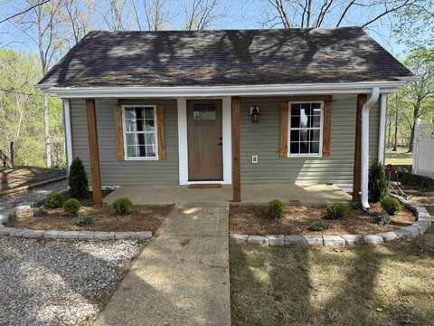 115 PHARR, Selmer, TN 38375