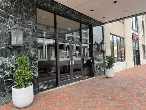109 N MAIN, Memphis, TN 38103