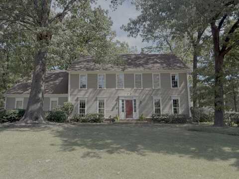 8422 POPLAR, Germantown, TN 38138