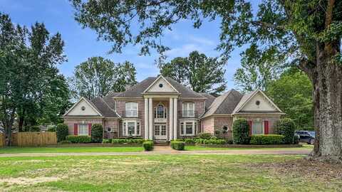 9573 WOLF RIVER, Germantown, TN 38139