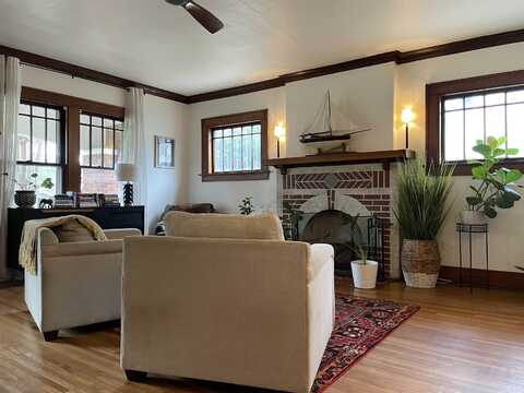 306 WESTWOOD, Jackson, TN 38301