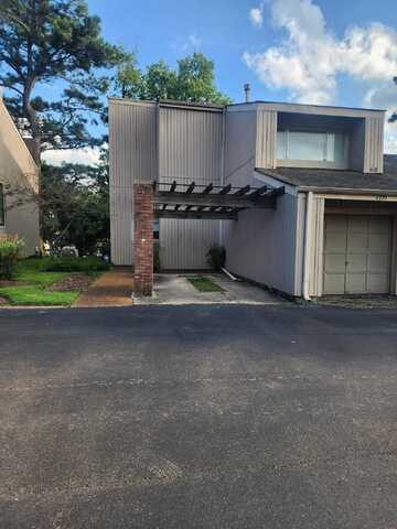 4779 TOWERING OAKS, Memphis, TN 38117