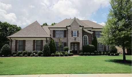 1533 BRACKENSHIRE, Collierville, TN 38017