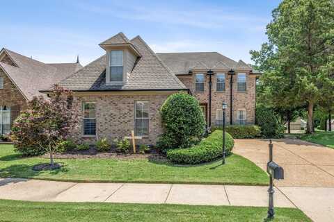 3108 SEA RAY, Lakeland, TN 38002