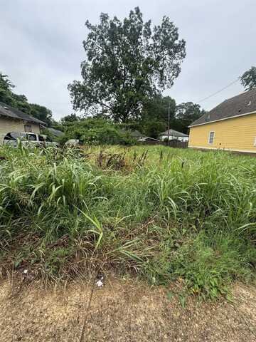 1952 SOUTHERN, Memphis, TN 38114