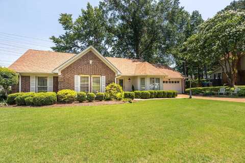 8453 E ASKERSUND, Memphis, TN 38018