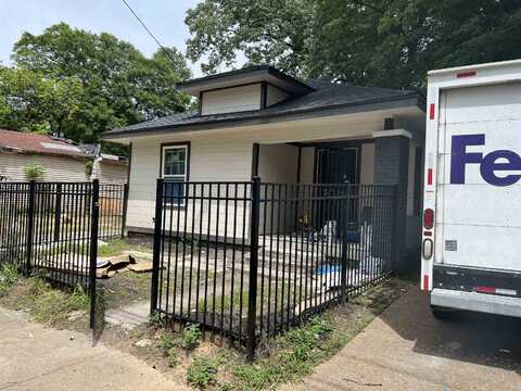814 N HOLMES, Memphis, TN 38122