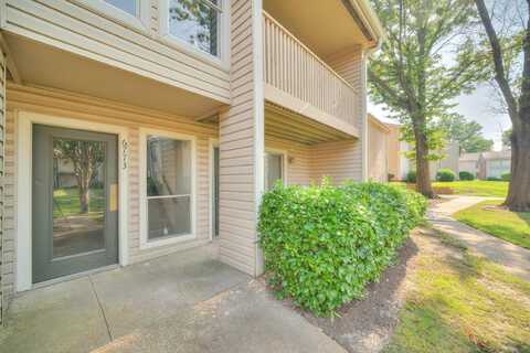 6773 QUAIL HOLLOW, Memphis, TN 38120