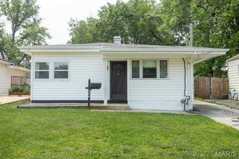 226 Monica Drive, Sunset Hills, MO 63127